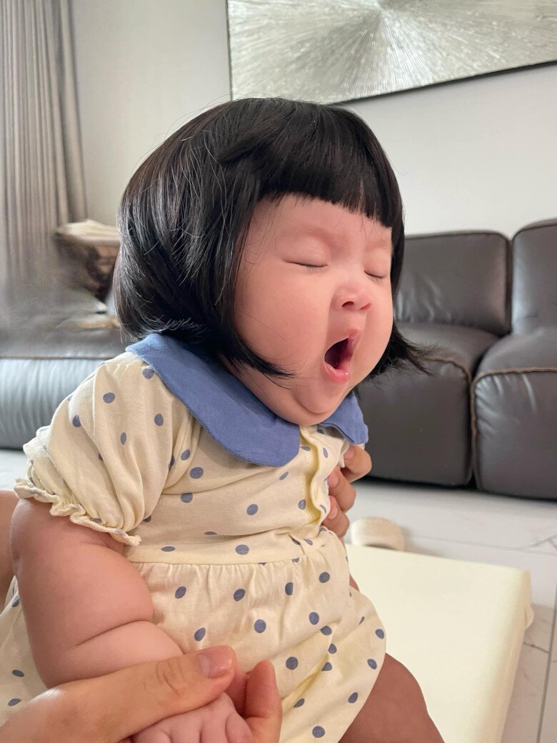 Nhóc tì Ijin có nhiều biểu cảm ngộ nghĩnh đáng yêu.