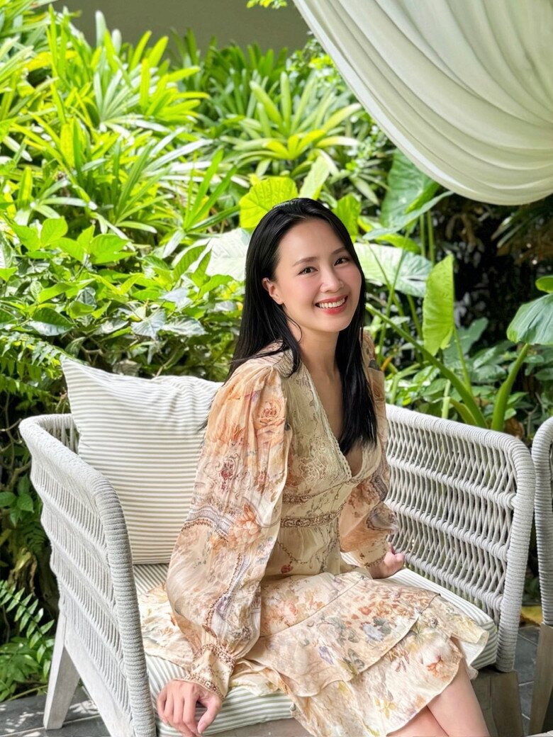 Sao Việt 24h: Diva Hồng Nhung khoe vườn hoa ở penthouse mới, diện mạo tươi tắn sau 3 lần xạ trị - 14
