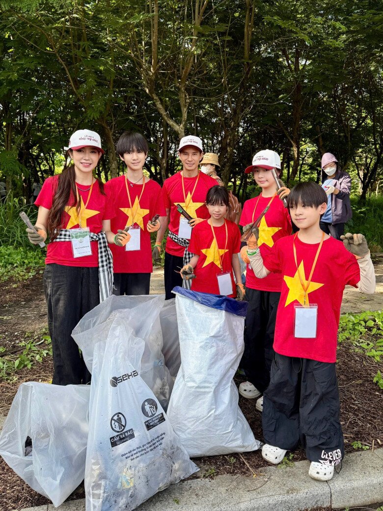 Sao Việt 24h: Jennifer Phạm nhiều lần thuyết phục con trai riêng với Quang Dũng về Việt Nam nhưng đều thất bại - 13