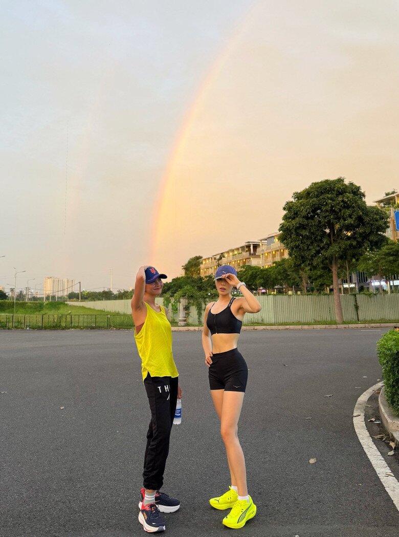 Sao Việt 24h: Jennifer Phạm nhiều lần thuyết phục con trai riêng với Quang Dũng về Việt Nam nhưng đều thất bại - 15