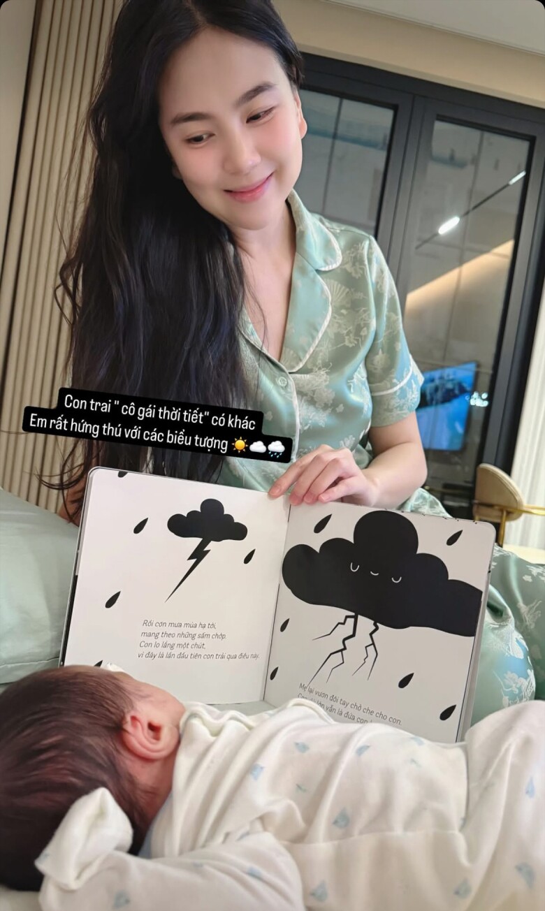 Mai Ngọc thích thú khoe con trai có tiềm năng nối nghiệp mẹ.