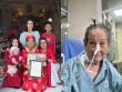 Sao Việt 24h: Bà ngoại Quỳnh Lương qua đời sau nhiều ngày nằm viện vì uống phải thuốc giả, dàn sao đồng loạt chia buồn