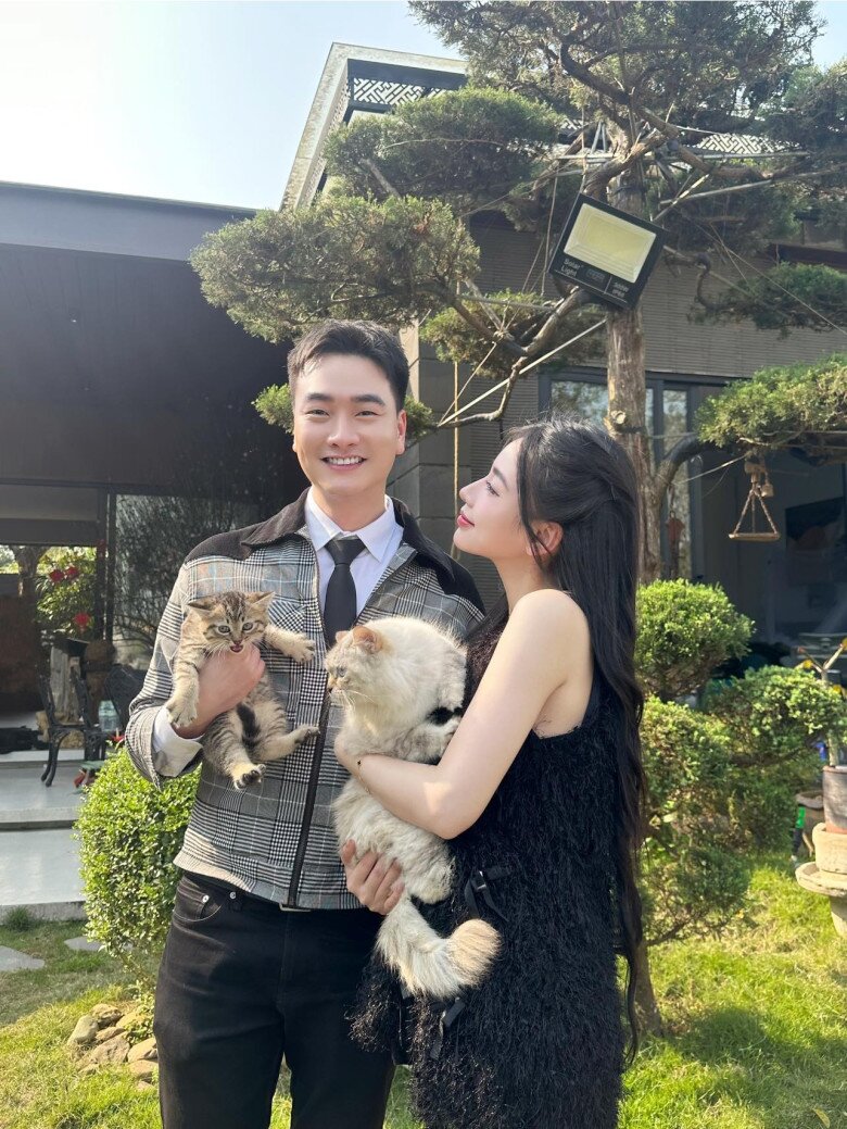 Nam diễn viên chia sẻ, bộ phim Cầu Vồng Ở Phía Chân Trời đã trở thành một bài học nhỏ để anh sẵn sàng bước vào hành trình làm bố thật sự.