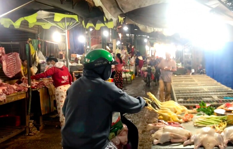 Ngôi chợ lớn nhất tỉnh Bình Phước, lúc nào cũng sầm uất nhờ vị trí đặc biệt - 2