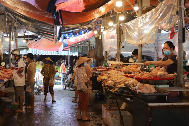 Sinh viên không ai không biết khu chợ này - amp;#34;thiên đường ẩm thựcamp;#34; nổi tiếng và sầm uất bậc nhất Thủ đô - 2