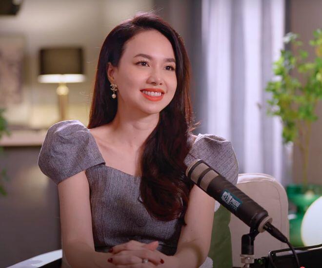 Đinh Ngọc Diệp đã chia sẻ hết sức chân thực về hành trình làm nghệ thuật của cô.