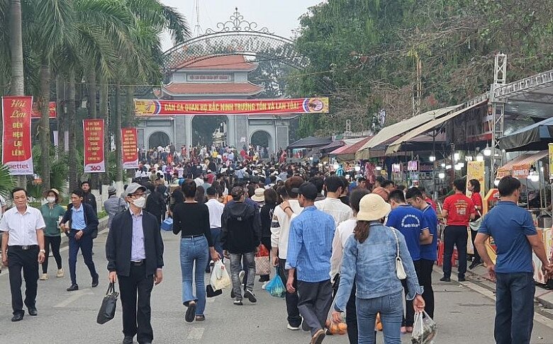Khu chợ sầm uất bậc nhất Bắc Ninh, là chợ đầu mối cái gì cũng có mà giá siêu rẻ - 3