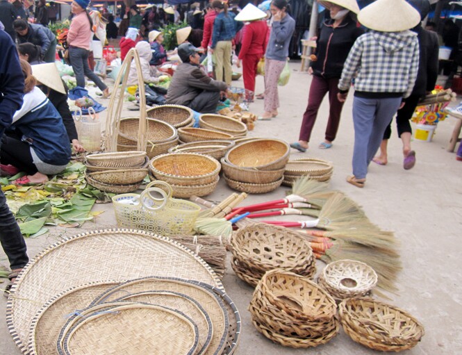Chợ quê hiếm hoi còn sót lại giữa lòng Quảng Bình: Chân chất, mộc mạc khiến ai đi xa cũng nhớ về - 2