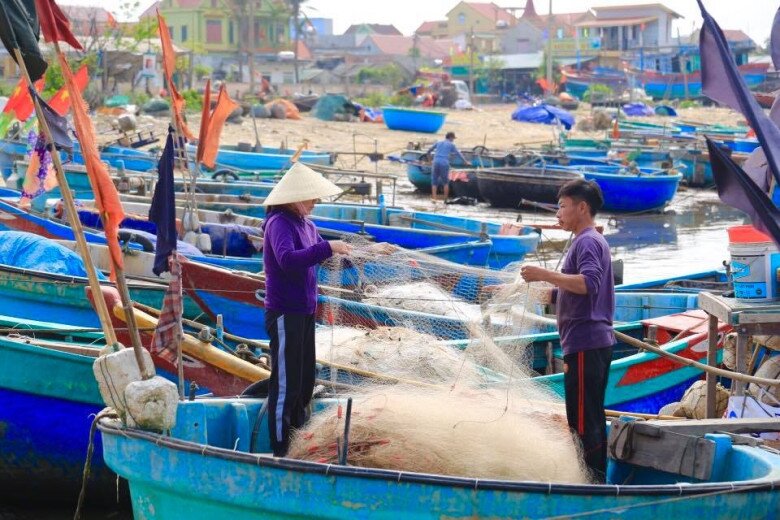 Mách bạn khu chợ bán hải sản lâu đời nhất Quảng Bình: Tồn tại gần 400 năm, chợ chủ yếu toàn phụ nữ vì 1 lý do - 5