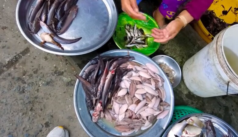 Ngôi chợ đi qua 2 thế kỷ ở Sóc Trăng: Đặc sản gì cũng có, trở thành niềm tự hào của người dân địa phương - 7