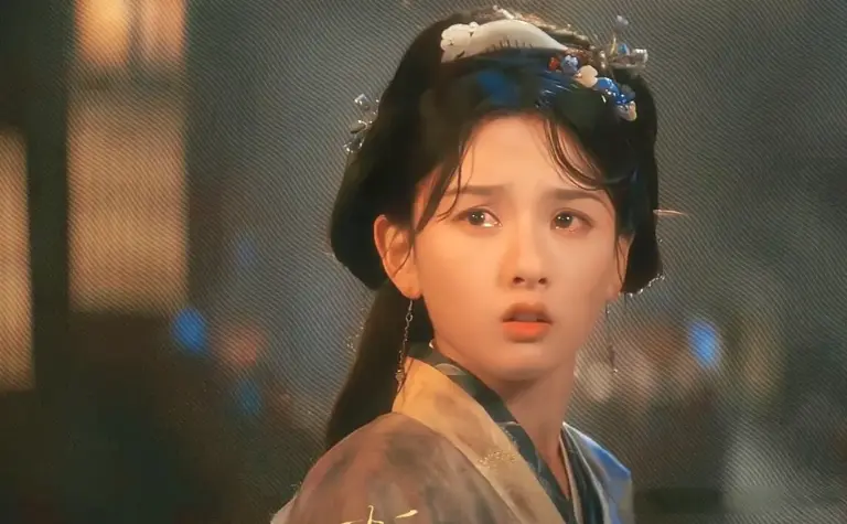 Cảnh khóc gây thương nhớ của Tống Tổ Nhi trong Khom Lưng.