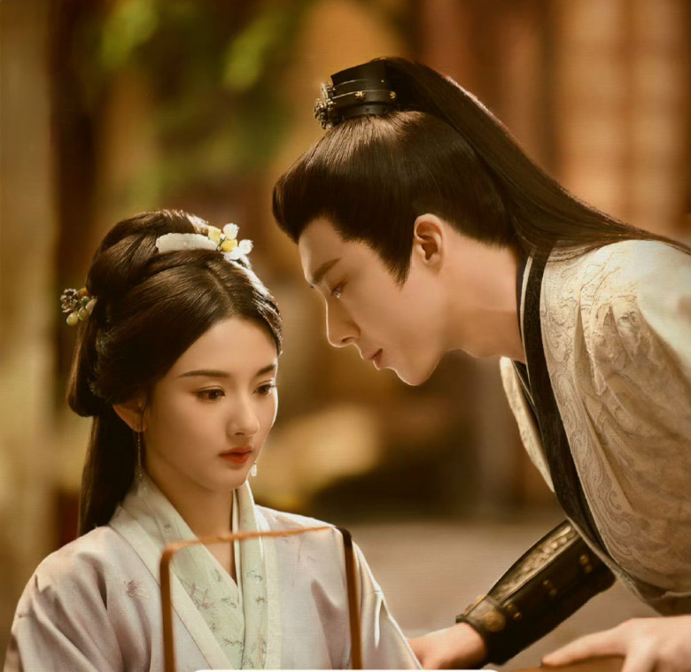 Sự kết hợp giữa Lưu Vũ Ninh và Tống Tổ Nhi cũng tạo nên những màn đối thoại và tương tác đầy cảm xúc, giữ chân khán giả theo dõi từng tập phim.