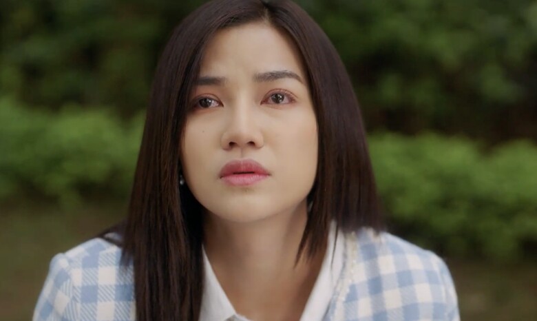 Diễn xuất của Anh Đào khiến người xem cảm nhận được sâu sắc sự tức giận và cả nỗi buồn của cô.