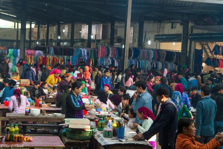 Về Hà Giang đi chợ phiên lớn nhất vùng, lúc nào cũng sầm uất đông vui vì là niềm tự hào của người vùng cao - 2