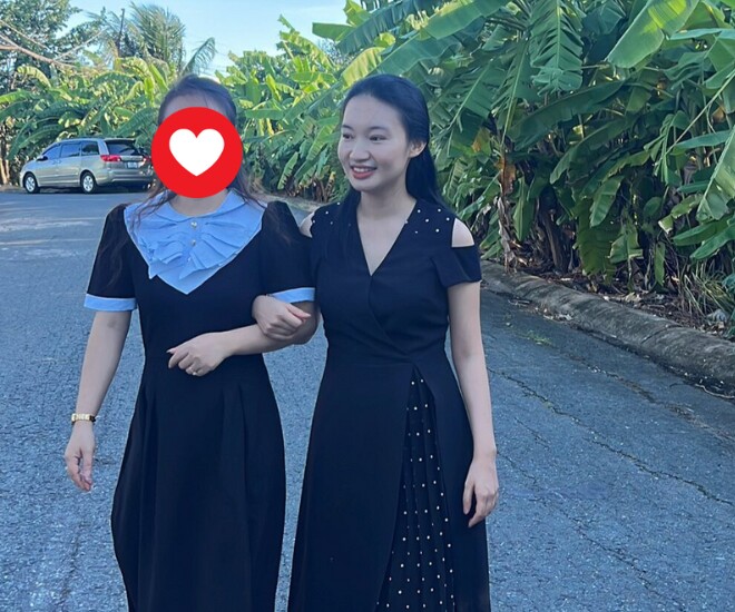 Vợ kém 26 tuổi của Tiết Cương khoe dáng sau hơn 1 tháng sinh con.