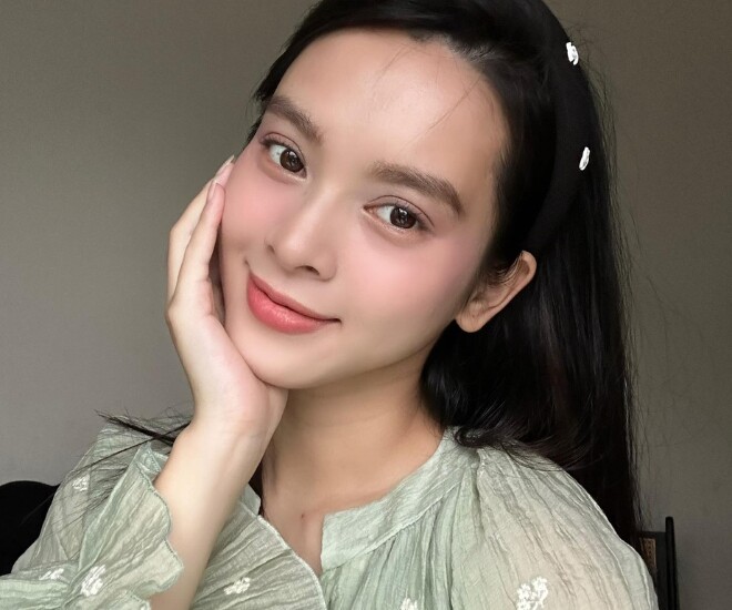 Bà bầu Quỳnh Lương tái xuất với diện mạo rạng rỡ.