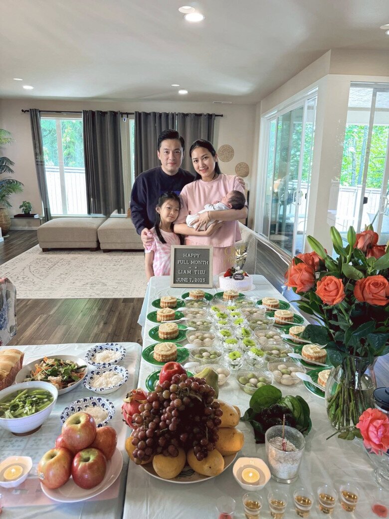 Vợ kém 17 tuổi của Lam Trường ở Mỹ vẫn duy trì mâm cúng kiểu truyền thống, ăn các món lợi sữa theo bí kíp truyền lại từ mẹ ruột - 10
