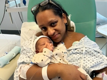 Vừa về tới nhà sau khi lấy máu định kỳ, bà bầu 36 tuổi được gọi quay lại bệnh viện mổ lấy con gấp, tỷ lệ sống sót chỉ còn 50%