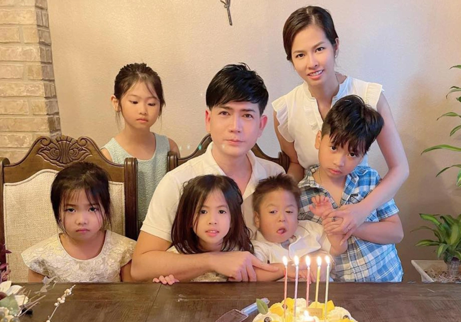 Giới nhà giàu Việt công khai phí nuôi con: amp;#34;Ông hoàng nhạc miền Tâyamp;#34; 1,2 tỷ/năm, doanh nhân Thủy Tiên chi cho con Đan Trường hơn 2 tỷ/năm - 1