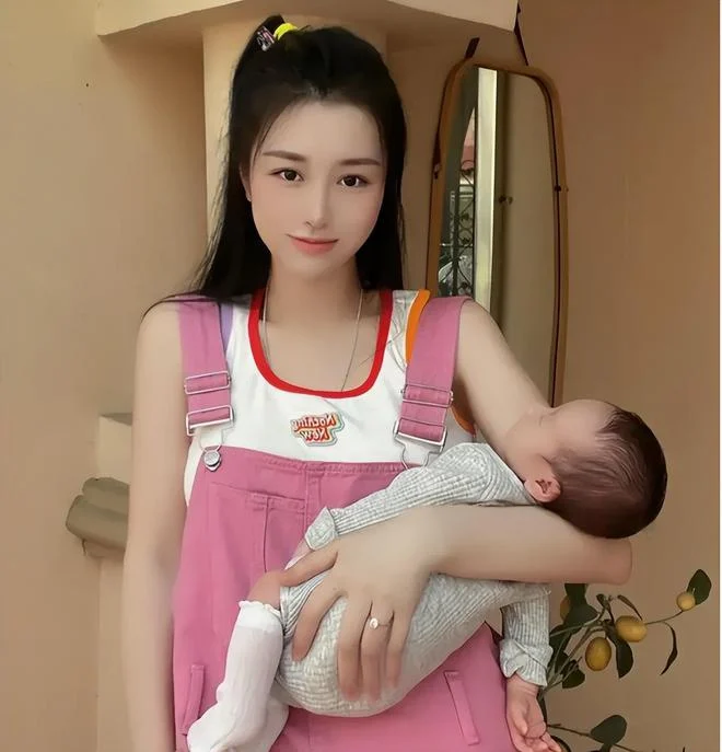 Mẹ 43 tuổi hóa nữ sinh gây chú ý ở sân bay, nói là mẹ không ai tin, cứ ngỡ bạn học của con trai - 7