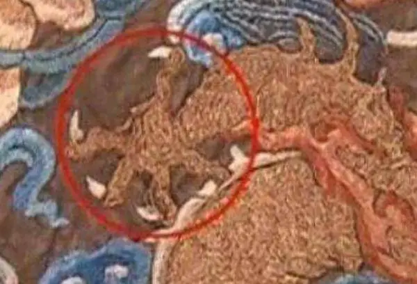 Mẹ qua đời để lại chiếc áo cũ, con trai định mang vứt đi, chuyên gia run rẩy thẩm định giá trị - 2
