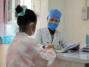 Con gái 6 tuổi kêu đau vùng dưới, bố mẹ sửng sốt khi nghe bác sĩ kết luận