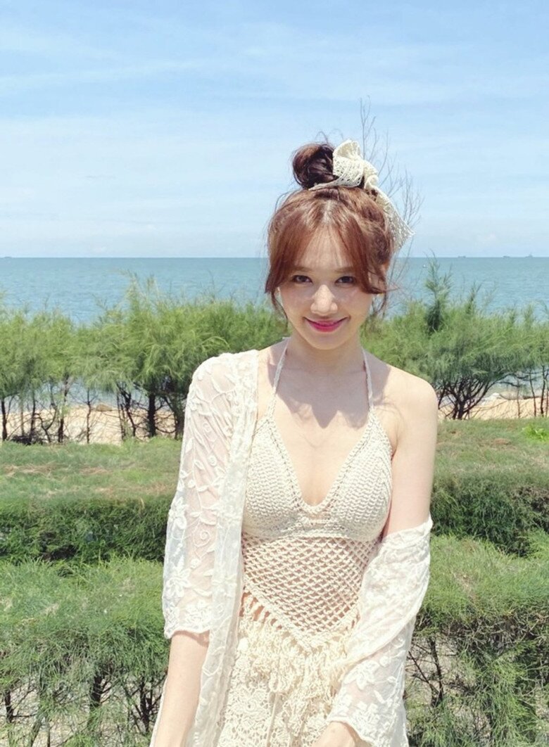 Vẻ ngoài tươi trẻ của Hari Won luôn khiến công chúng phải trầm trồ.