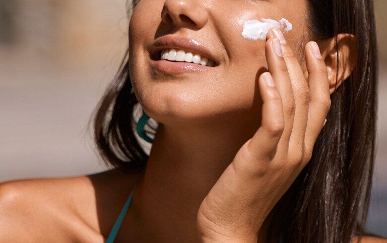 Kem chống nắng SPF 2.4 amp;#34;vô năngamp;#34;, đe dọa sức khỏe nghiêm trọng thế nào? - 2