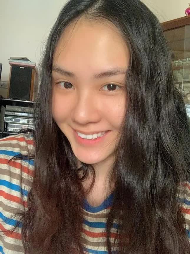 Gen Z làm hoa hậu: Không trắng sứ, không make-up đậm vẫn đẹp theo cách riêng - 2