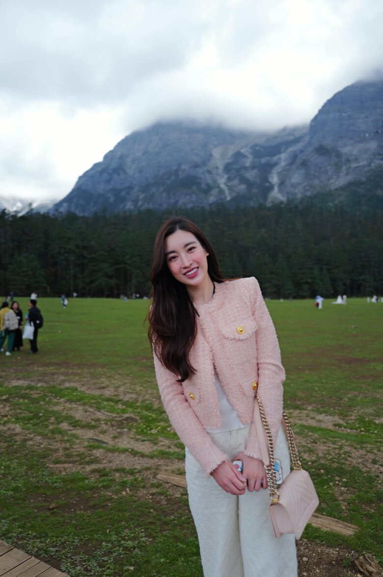 img src/upload/2-2025/images/nguyennh/phong-cach-an-mac-kin-dao-chuan-dau-hao-mon-cua-hoa-hau-do-my-linh-duoc-khen-tinh-te-o-mot-diem-l5-1751177875-945-width780height1170.jpg /