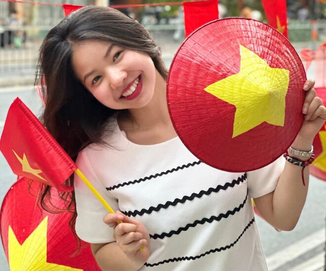 Dịp lễ này còn mang ý nghĩa đặc biệt đối với gia đình khi ông ngoại của Thuận Nhân từng là chiến sĩ tham gia hoạt động cách mạng. Ngày 30/4 năm nay là cơ hội để nữ sinh đoàn tụ gia đình, để cùng ôn lại lịch sử và ghi nhớ những công lao của các chiến sĩ hy sinh anh dũng bảo vệ tổ quốc.