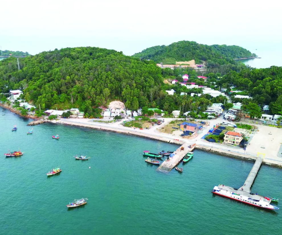 Quần đảo Hải Tặc yên bình, không ồn ào náo nhiệt, thích hợp để du lịch khám phá, kết hợp với hoạt động nghỉ dưỡng.