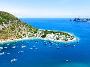 Lifestyle - Có một "viên ngọc xanh" ẩn mình, khung cảnh bình dị đến lạ: Ở Nha Trang mà cứ ngỡ lạc vào xứ sở thần tiên