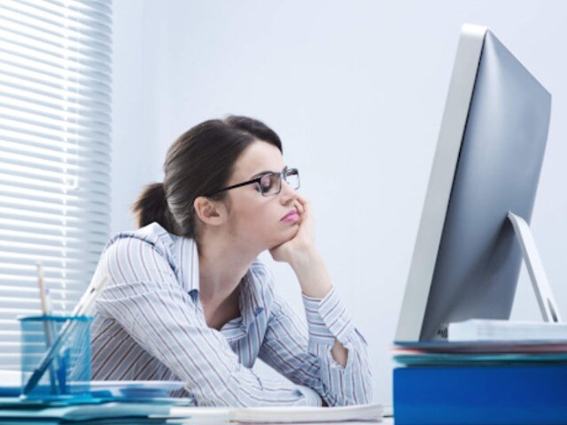 Nữ nhân viên văn phòng mắc bệnh sau khi có biểu hiện “nhớ nhớ quên quên”, nghỉ phép xong lại ngại đi làm