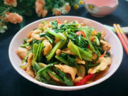 Sức khỏe - Loại rau nào khi nấu mới tỏa mùi hương, chỉ cần một lạng đã có canxi cao gấp vài chục lần so bát canh xương đầy?