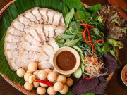 Sức khỏe - Nên luộc thịt bằng nước sôi hay nước lạnh? Đáp án tưởng dễ nhưng hoá ra nhiều người lại trả lời sai