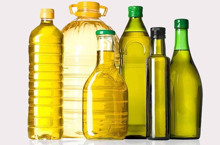 Ông Thịnh cho rằng, rất khó để phân biệt dầu ăn dành cho chăn nuôi và dầu ăn đảm bảo chất lượng bằng mắt thường. Ảnh minh họa. 