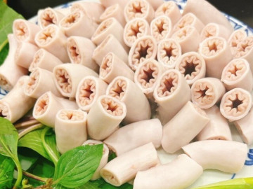 Tranh cãi “nảy lửa” về món lòng se điếu, chuyên gia cảnh báo 3 nguy cơ tới sức khỏe cả khi chế biến và sử dụng