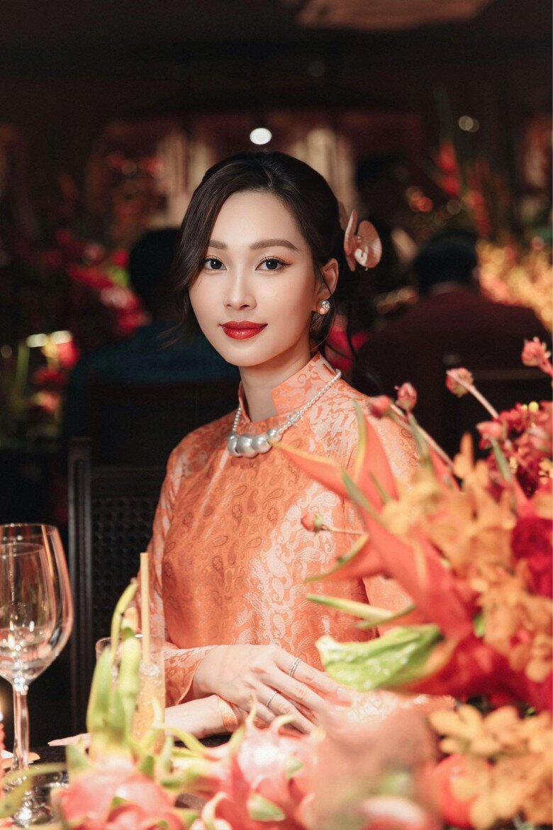 2 Hoa hậu đình đám sinh năm 1991: Lấy chồng amp;#34;không phải dạng vừaamp;#34;, sống như bà hoàng trong biệt thự triệu đô - 4