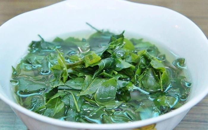 Một bát canh rau sắng.