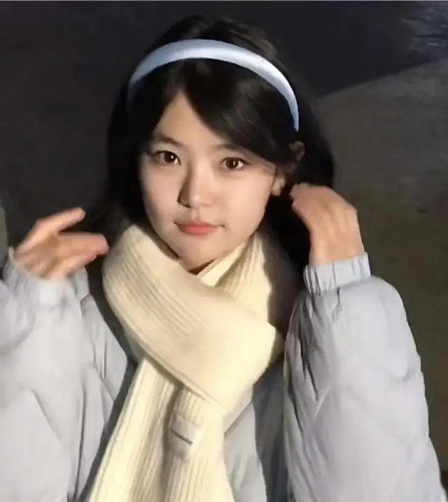 Ảnh đời thường của Ma Xiaoqing.