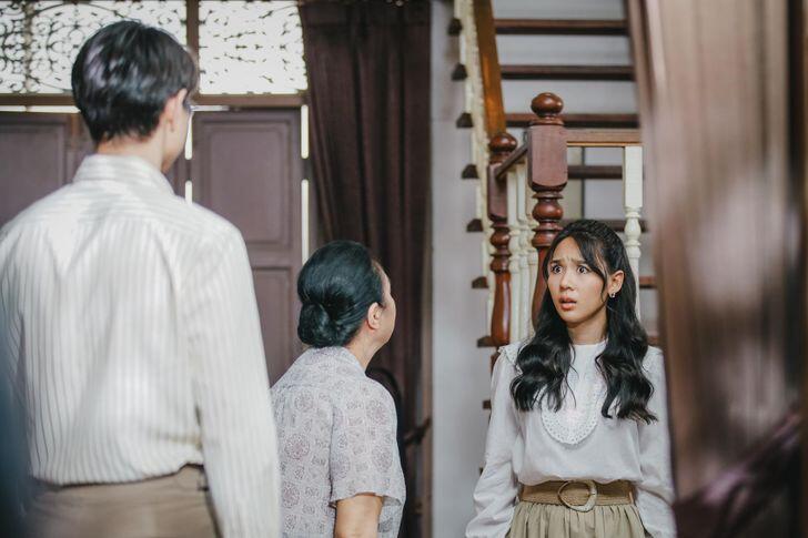 Chưa đầy một tháng sau cưới, mẹ chồng bất ngờ dọn vào sống cùng. (Ảnh minh họa)