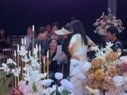 Yêu - Nhận được tờ giấy lạ trong ngày cưới con trai, người mẹ ngã vật ra sàn than thân trách phận