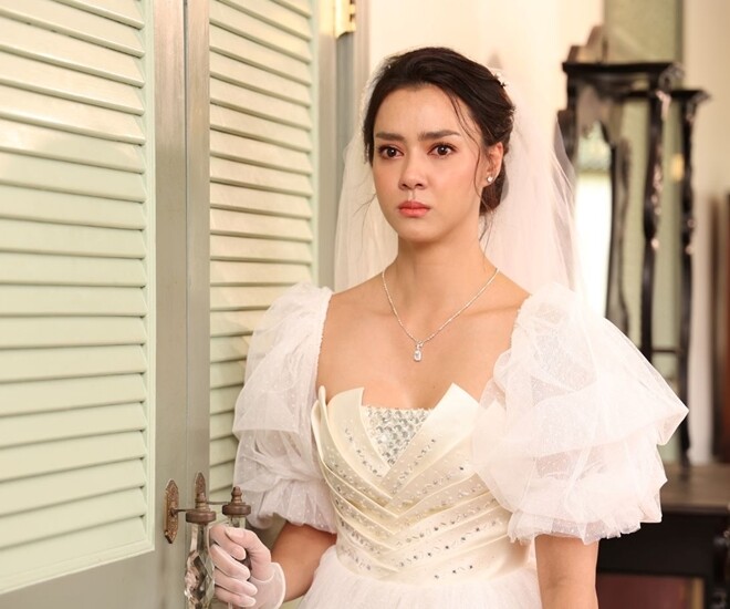 Tôi từng nghĩ đời mình sang trang kể từ ngày khoác lên chiếc váy cưới ren trắng, trở thành vợ của một doanh nhân giàu có, thành đạt. (Ảnh minh họa)