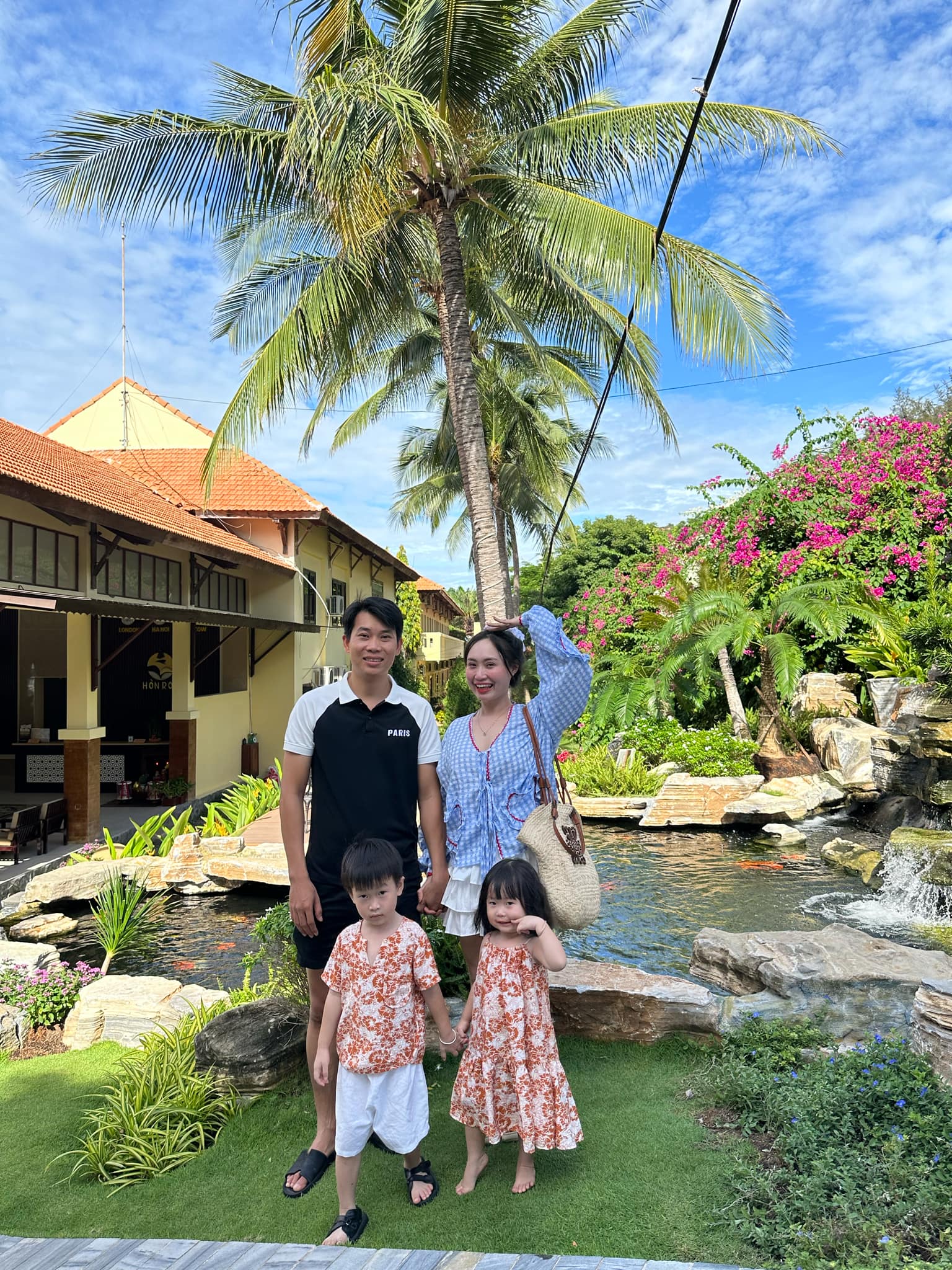 Sống chung với mẹ chồng 5 năm, nàng dâu chưa bao giờ dậy trước 8h, sinh nở có mẹ chồng gội đầu, vệ sinh cho - 3