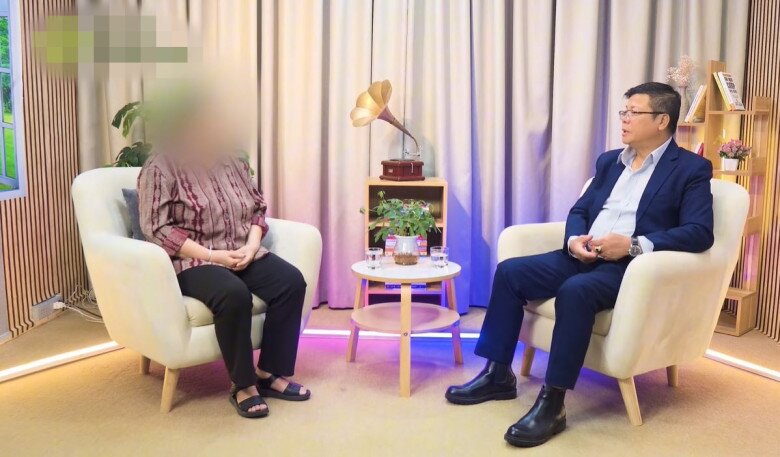 Lời khuyên của chuyên gia tâm lý Đinh Đoàn dành cho cô B