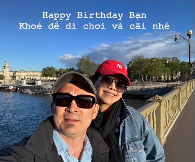 Nhạc sĩ Quốc Trung chúc mừng sinh nhật bạn gái Hương Lan.