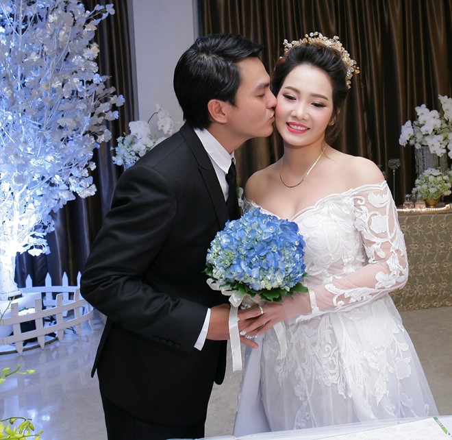 Cao Minh Đạt kết hôn với Trúc Trương vào năm 2016.