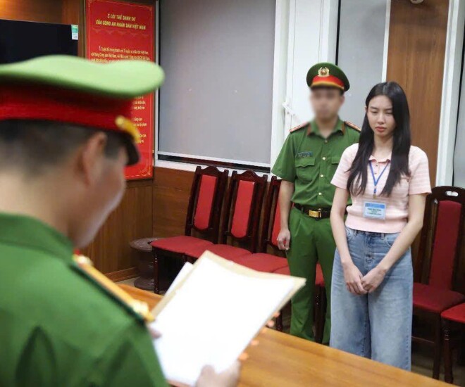 Hoa hậu Thùy Tiên chính thức bị khởi tố, bắt tạm giam.