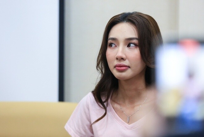 Trong lần xin lỗi lần thứ 2 về vụ kẹo Kera, Thùy Tiên thẳng thắn cúi đầu nhận sai.